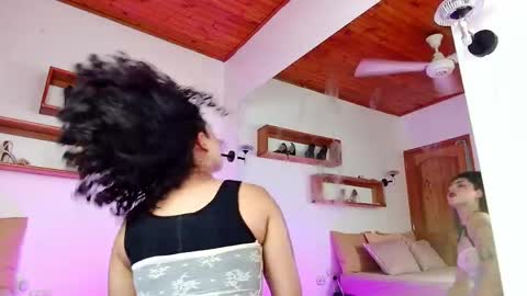 Snapshot of noahmonroe_11 chatting on May 2026 09:12:01 PM noahmonroe_11 online show from May 2026 09:12:01 PM