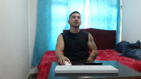 noahmurillo online show from May 2026 07:08:01 PM