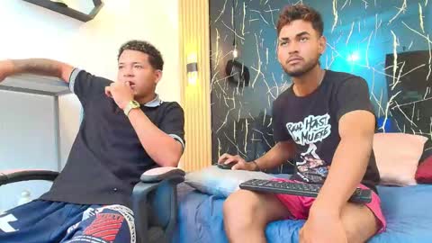 Snapshot of noahsmith26 chatting on January 2026 11:26:01 AM online show from January 2026 11:26:01 AM