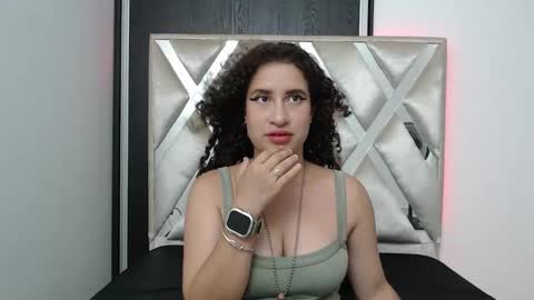 Snapshot of noamalak_be chatting on November 2025 06:30:01 PM Noamalak bes online show from November 2025 06:30:01 PM