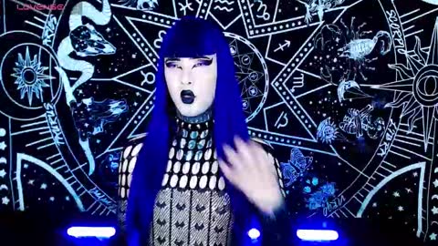 caroline online show from October 2025 02:14:02 AM