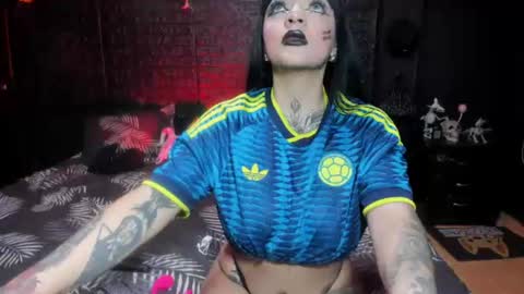 Snapshot of noctara_voss chatting on June 2026 10:35:01 PM Ann online show from June 2026 10:35:01 PM