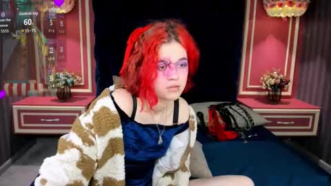 Elly online show from November 2025 11:30:01 PM