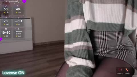 noelleneptune online show from April 2026 01:54:01 AM