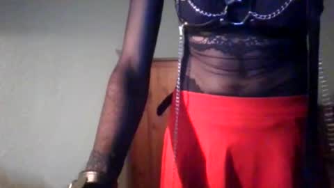 Snapshot of noemie_fox chatting on December 2025 02:18:01 AM Nomie Fox online show from December 2025 02:18:01 AM