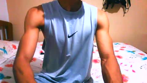 nofacebaby_ online show from November 2025 06:01:02 PM