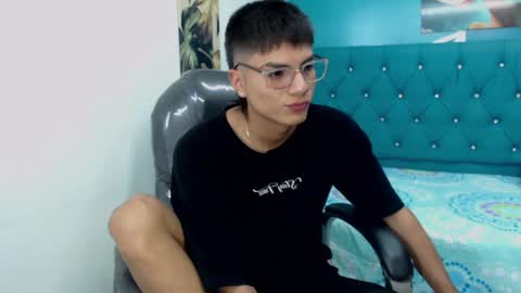 Noha Scott online show from January 2025 10:40:01 PM