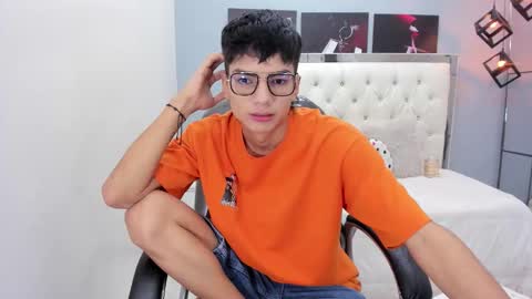 Noha Scott online show from March 2026 10:57:01 PM