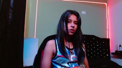 Noha Thomson online show from September 2025 08:12:02 PM