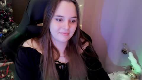 noir_ember_ online show from January 2026 01:58:01 PM