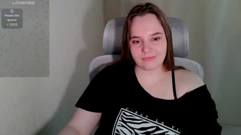 Snapshot of noir_ember_ chatting on July 2026 04:50:01 PM noir_ember_ online show from July 2026 04:50:01 PM