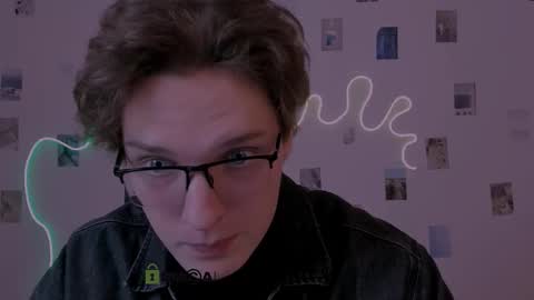 Snapshot of noir_kai chatting on February 2026 09:35:02 AM cool Kai online show from February 2026 09:35:02 AM