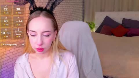 Isabelle online show from April 2026 09:51:02 PM