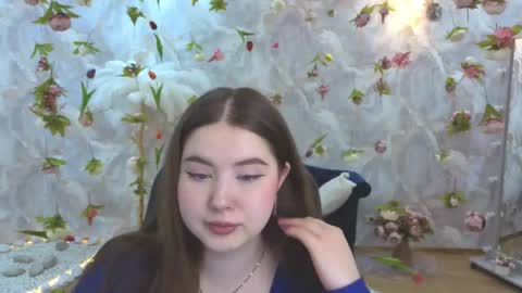 noirwhisper online show from March 2026 08:35:02 PM