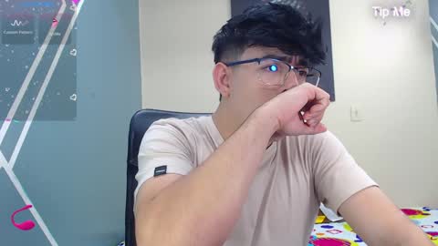 Nolan  online show from December 2024 06:17:02 PM