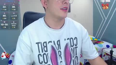 Nolan  online show from December 2024 06:26:02 PM