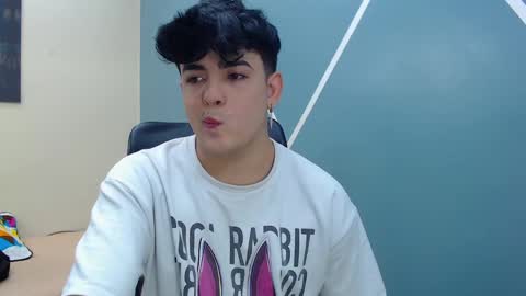 Nolan  online show from March 2025 05:33:02 PM