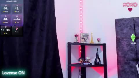 Nolan  online show from February 2026 05:00:02 PM