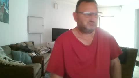 Nollie online show from November 2025 08:14:01 AM