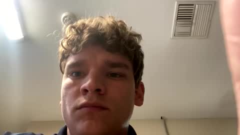 Curly  online show from April 2026 01:08:01 AM