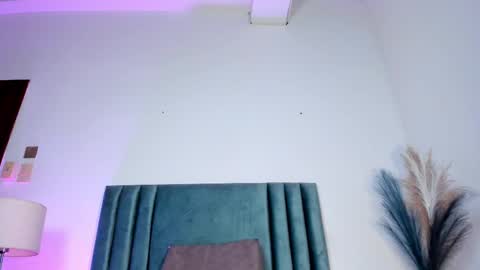 Nora Da Silva online show from March 2025 12:44:01 AM