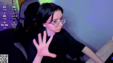 Nora Failure online show from June 2026 10:01:02 PM