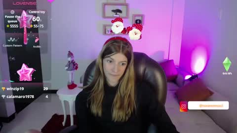 Nora online show from December 2024 08:21:02 PM