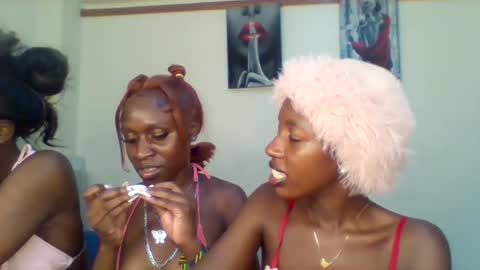 Norababy20 online show from June 2026 05:40:02 PM