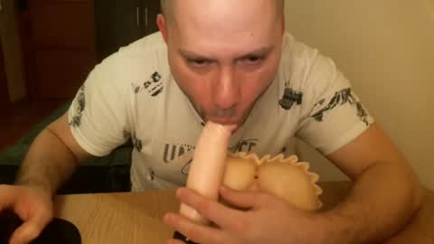 norbertopl87 online show from February 2025 06:52:01 PM