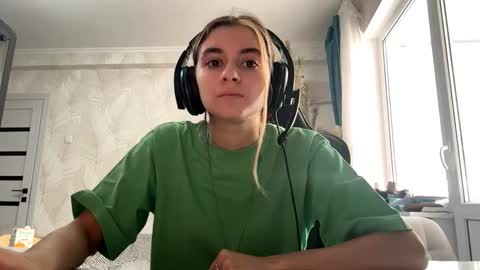 Snapshot of norinefrymyer chatting on February 2026 07:18:02 AM Elena online show from February 2026 07:18:02 AM