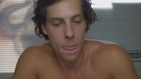 Snapshot of not_alexstone chatting on October 2025 10:19:01 PM not_alexstone online show from October 2025 10:19:01 PM