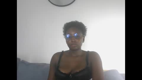 notorioussaint online show from October 2025 07:23:02 PM