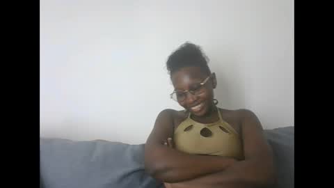 notorioussaint online show from October 2025 07:14:02 PM