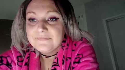 notouchmami online show from November 2025 09:11:02 AM