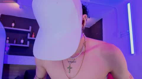 Nova Salvatore online show from February 2026 04:44:01 AM