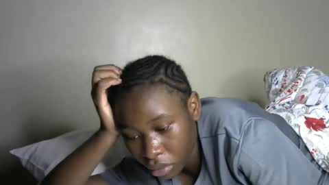 novaah online show from November 2025 10:31:02 PM