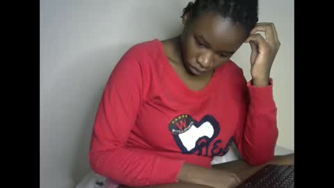 novaah online show from May 2026 12:15:01 AM