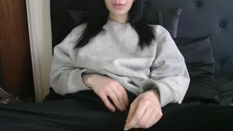 Olivia online show from January 2026 07:48:01 PM