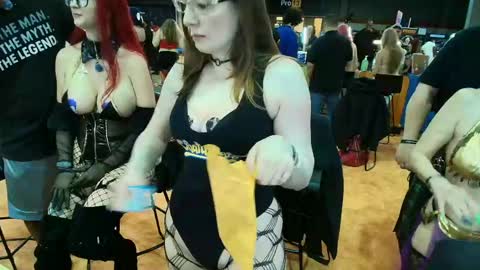 Nova Harper online show from April 2026 10:25:02 PM