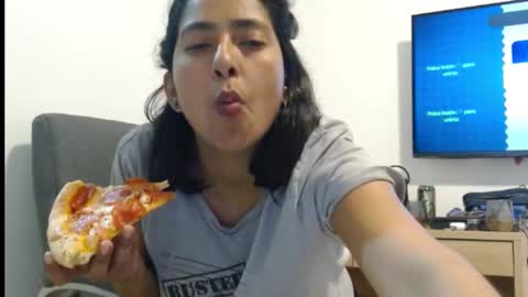 Snapshot of novaperotti chatting on January 2025 02:42:01 AM novaperotti online show from January 2025 02:42:01 AM