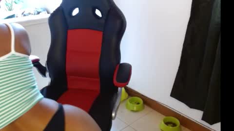 Snapshot of novaperotti chatting on March 2025 08:11:02 PM novaperotti online show from March 2025 08:11:02 PM