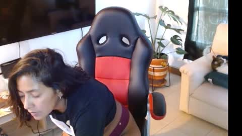 Snapshot of novaperotti chatting on March 2025 10:07:02 PM novaperotti online show from March 2025 10:07:02 PM