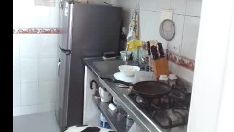 Snapshot of novaperotti chatting on October 2025 03:43:01 PM novaperotti online show from October 2025 03:43:01 PM