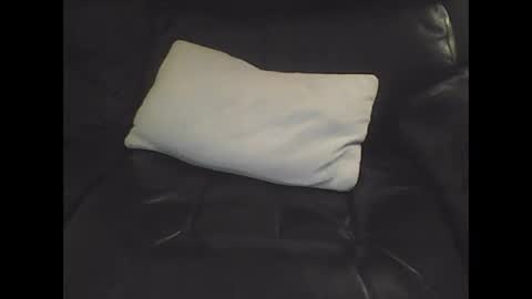 Snapshot of nudestud887 chatting on December 2024 11:29:02 PM nudestud887 online show from December 2024 11:29:02 PM