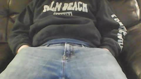 Snapshot of nudestud887 chatting on December 2024 05:49:01 AM nudestud887 online show from December 2024 05:49:01 AM