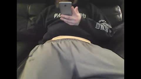 Snapshot of nudestud887 chatting on February 2025 04:42:02 AM nudestud887 online show from February 2025 04:42:02 AM