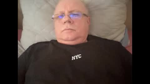 nukiss online show from November 2025 10:38:01 AM