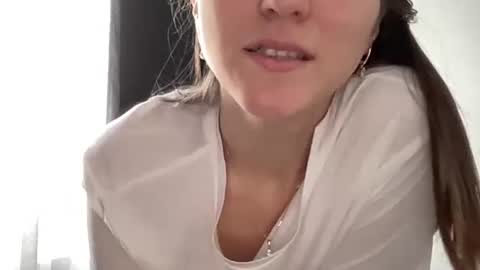 Ema online show from December 2025 07:15:02 AM