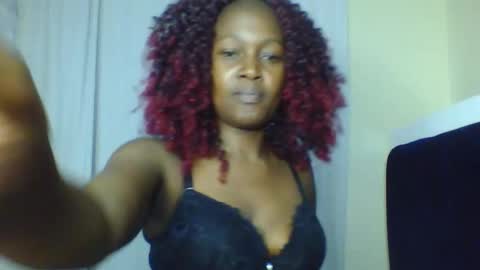 nutgal online show from November 2025 10:34:02 AM