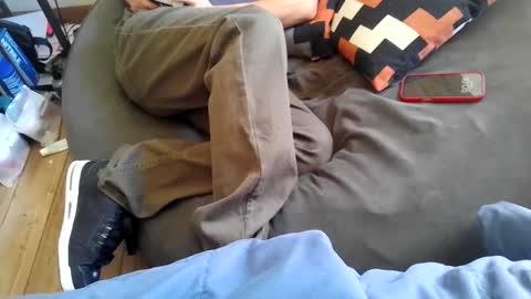 Snapshot of nuts4play chatting on November 2025 05:04:01 PM Piecer online show from November 2025 05:04:01 PM